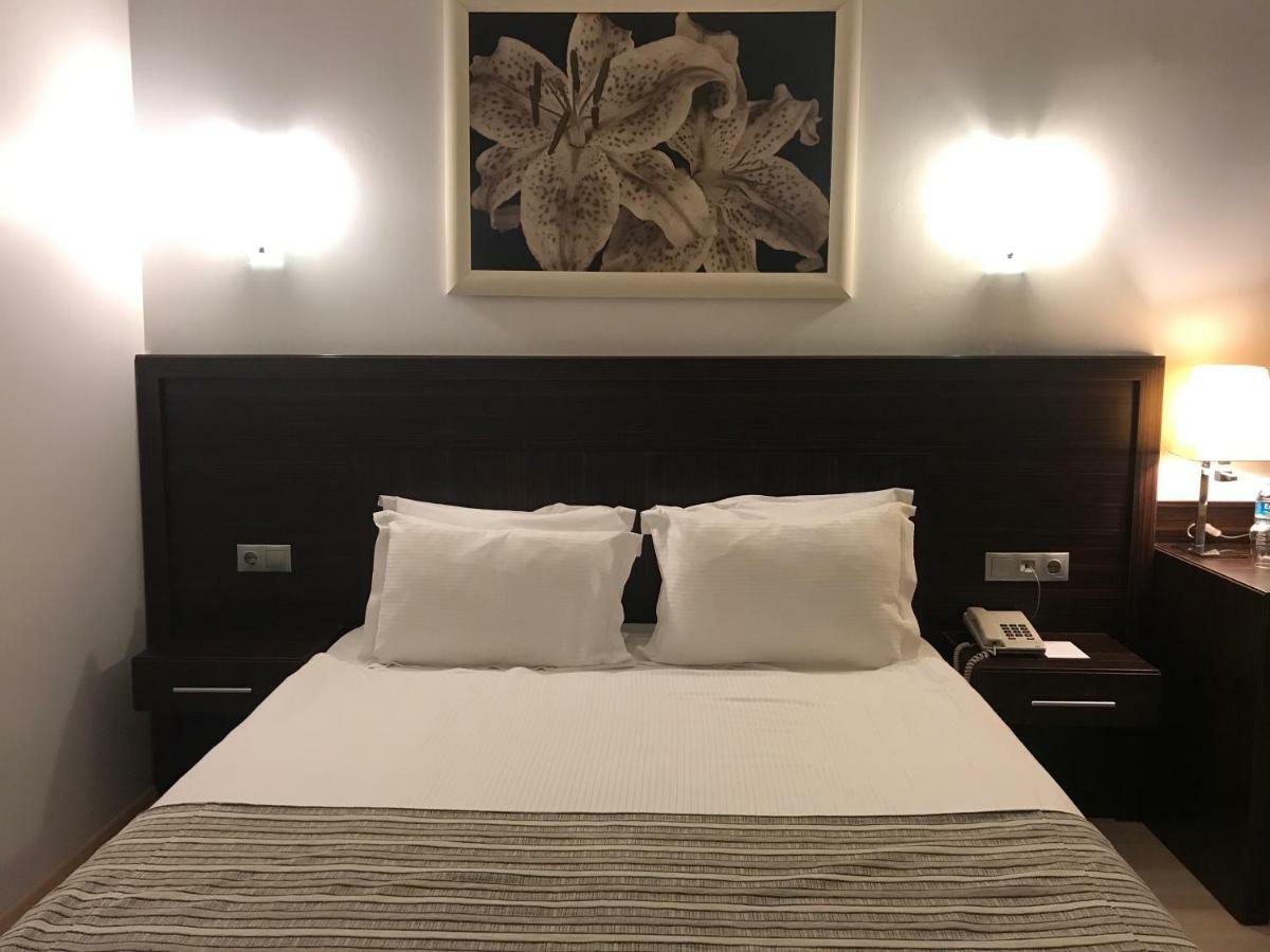 Mim Hotel Istanbul Exteriör bild