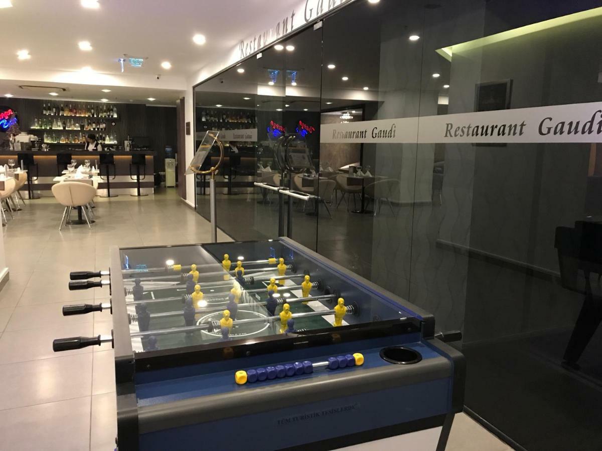 Mim Hotel Istanbul Exteriör bild